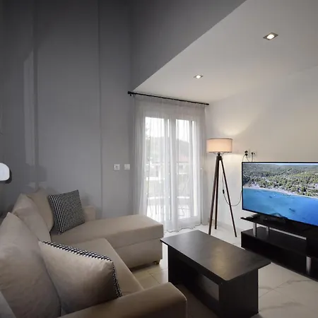 Nikiti Spathies - Double Bedroom Sofita * Kalogria (Sithonia)