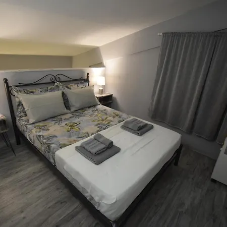 Nikiti Spathies - Double Bedroom Sofita Kalogria (Sithonia)