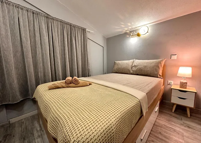 Nikiti Spathies - Double Bedroom Sofita *